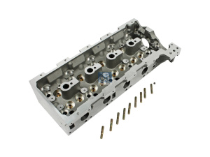 DT CYLINDER HEAD 4