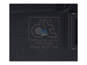 DT ACCELERATOR PEDAL 3