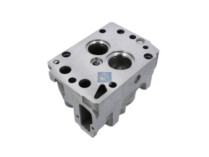 DT CYLINDER HEAD 3