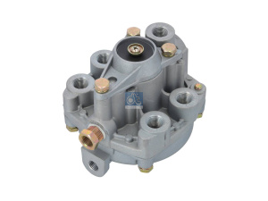 DT TRAILER BRAKE VALVE 2