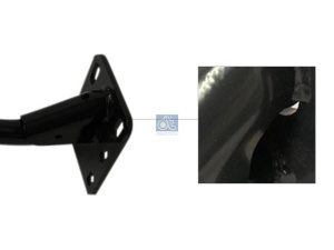 DT FENDER BRACKET 2