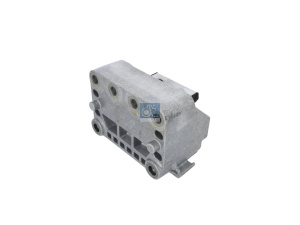 DT ENGINE MOUNTING 3