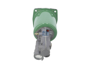 DT KYTKINTEH. 100 DAF, MAN, SISU 4