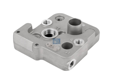 DT CYLINDER HEAD