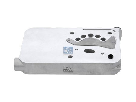 DT CYLINDER HEAD