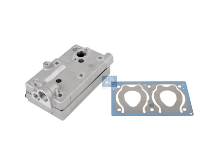 DT CYLINDER HEAD