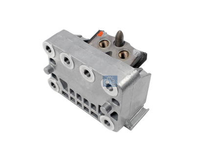 DT ENGINE MOUNTING