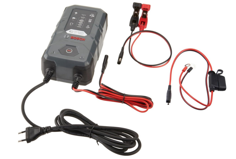 BOSCH AKKULATURI C70 12/24V 5A/10A 14AH-300AH/ 14AH-120AH 0189911070