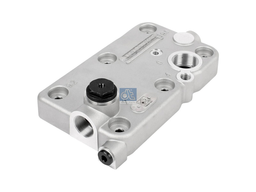 DT CYLINDER HEAD 4.66367