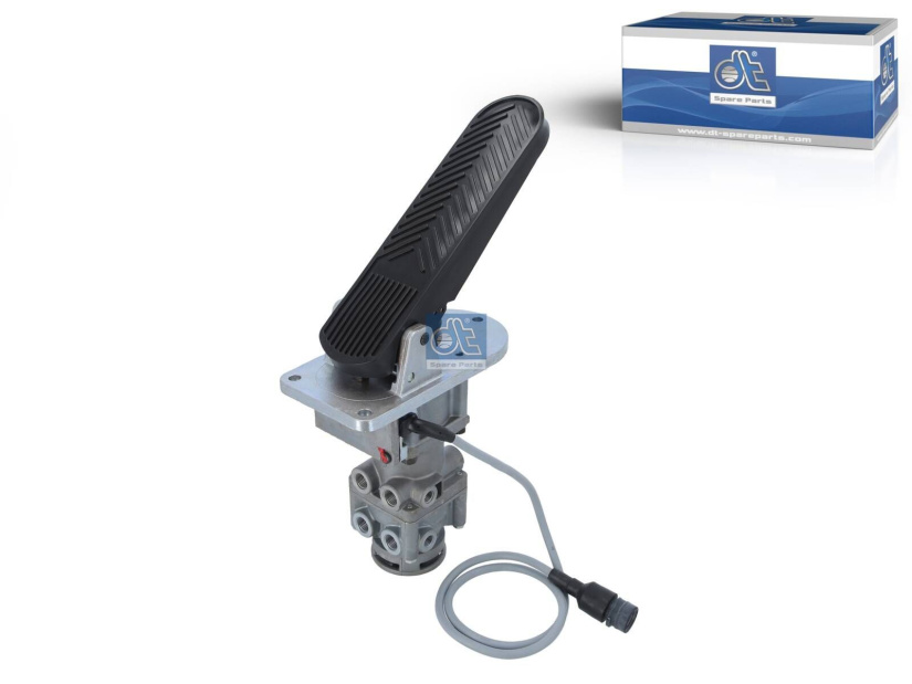 DT FOOT BRAKE VALVE 7.16105