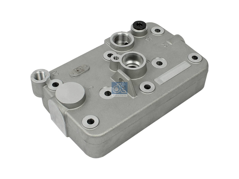 DT CYLINDER HEAD 2.44870