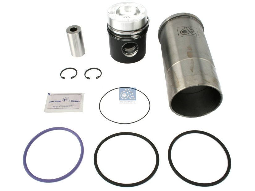 DT PISTON WITH LINER 2.90063