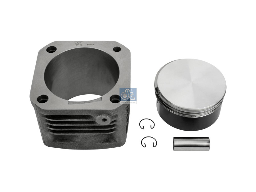 DT PISTON AND LINER KIT 4.61686