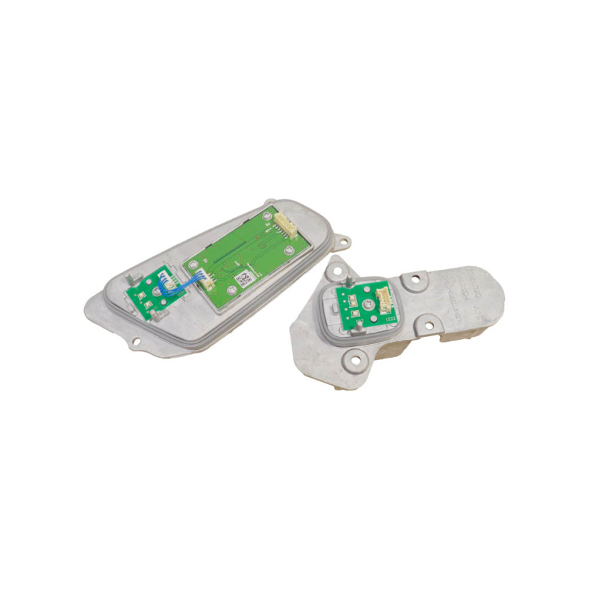 LED-AJOVALON MODUULIYKSIKKÖ VOLVO T741065